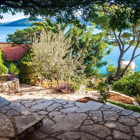 Holiday home Mesmerising In Klek